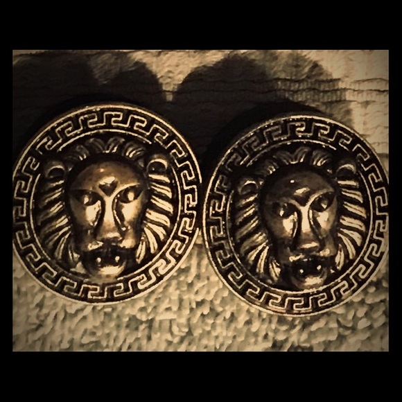 1” Inch Metal Flare Lion Gauge Plugs Pair Earring - Picture 1 of 2
